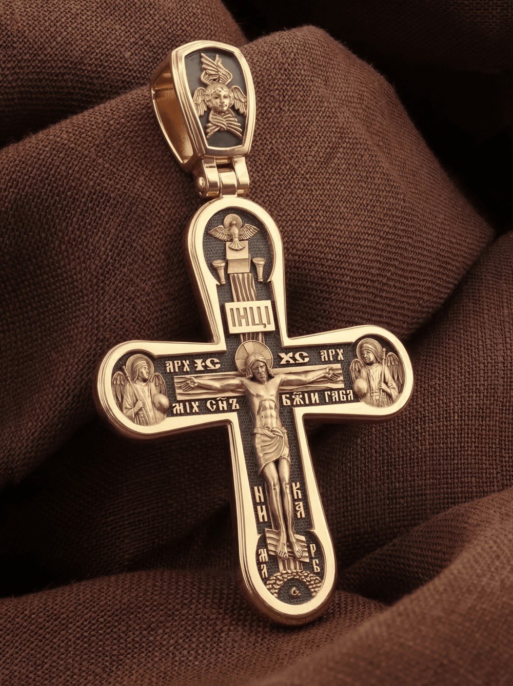 Крест из золота