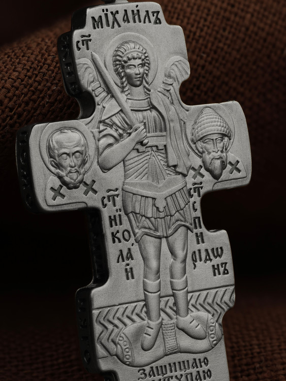 Крест из белого золота