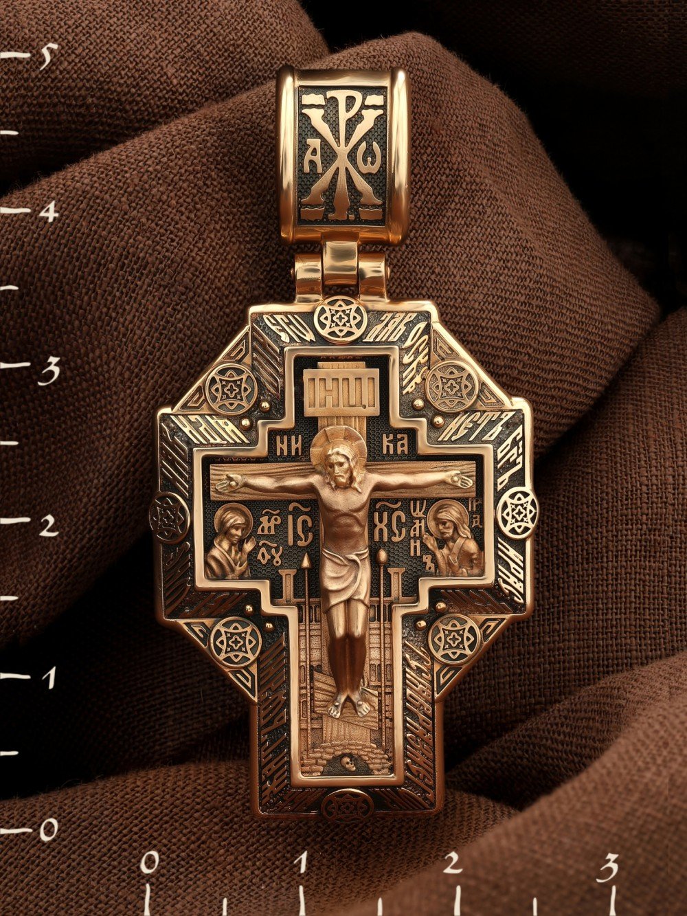 Крест из золота
