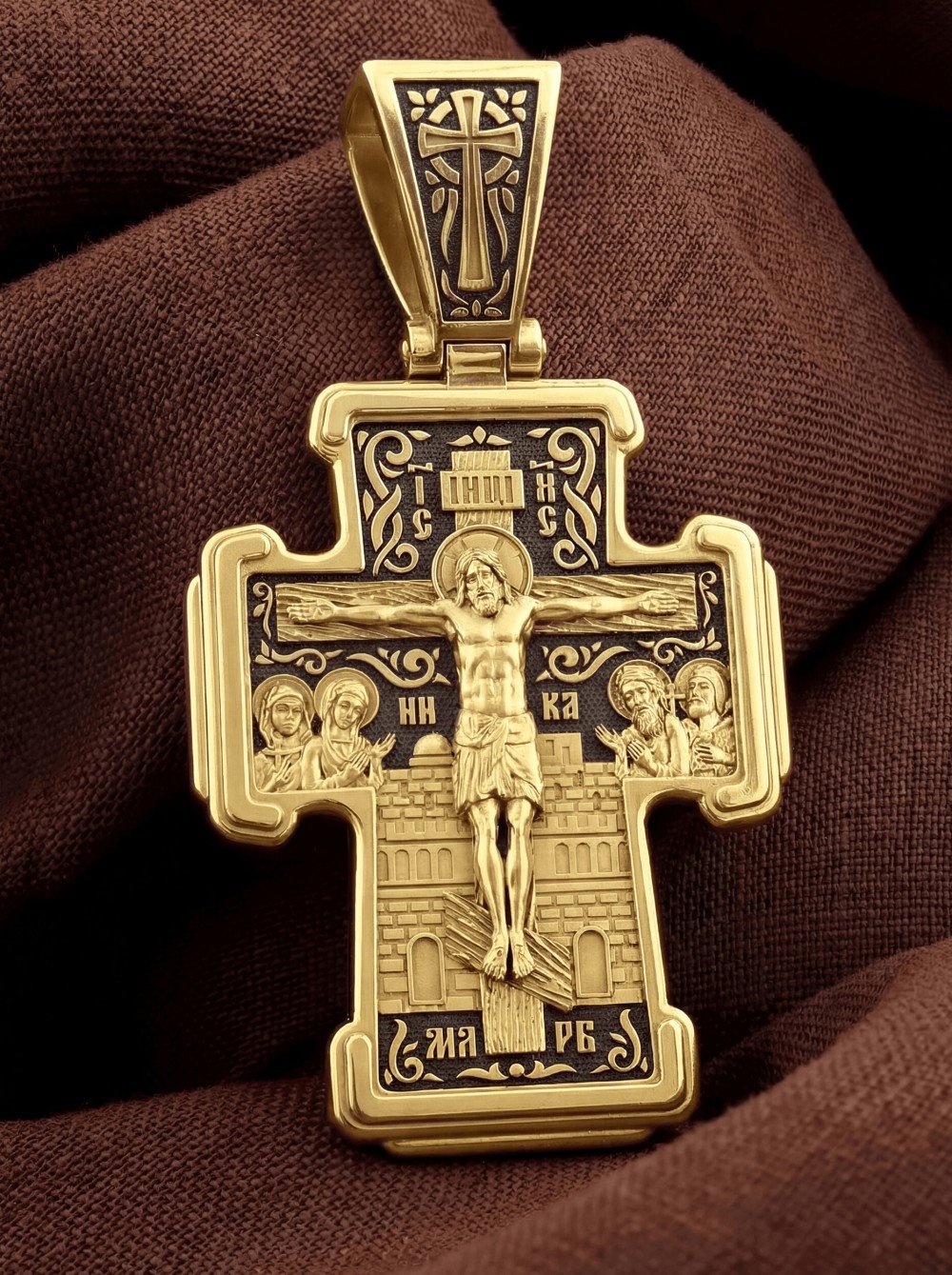 Крест из лимонного золота