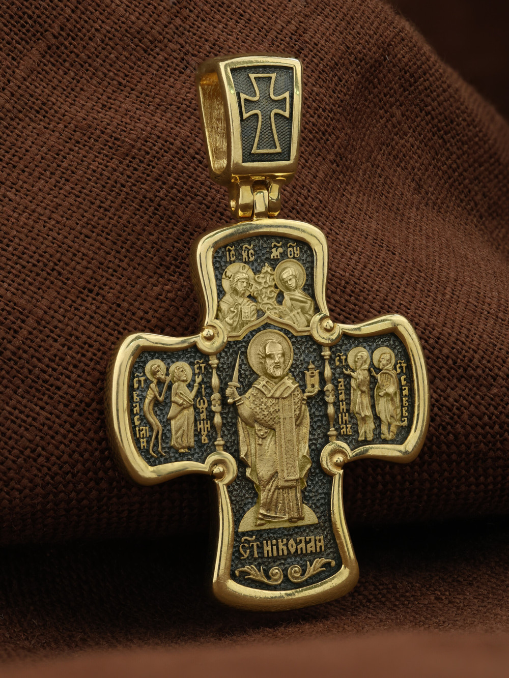 Крест из лимонного золота