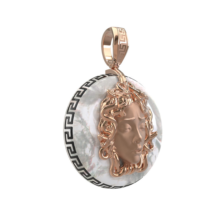 Подвеска из золота c эмалью и перламутром