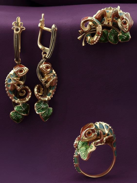 Подвеска из лимонного золота c эмаль и гранатом