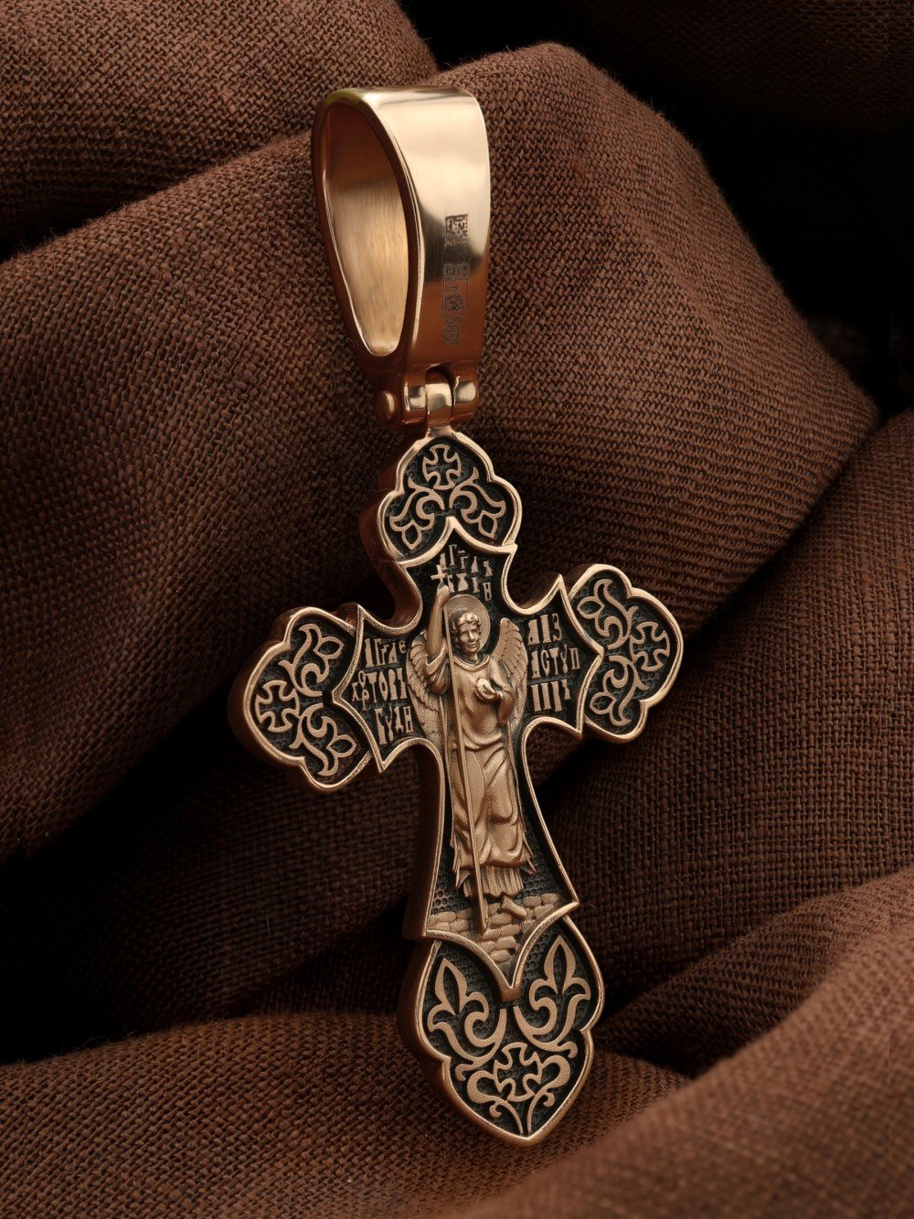 Крест из золота