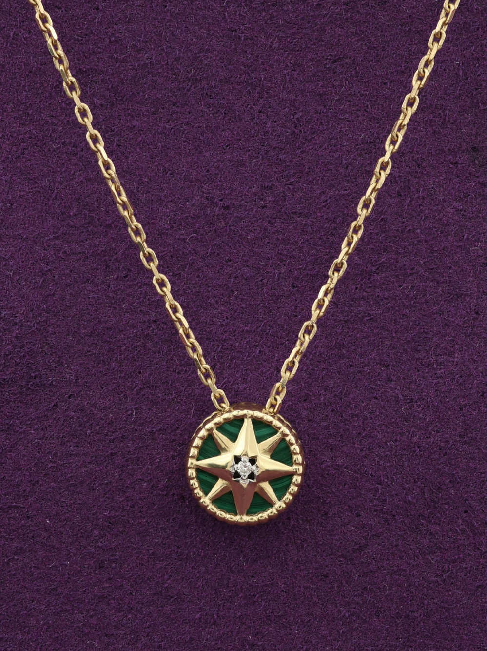 Колье из лимонного золота c бриллиантами и малахитом