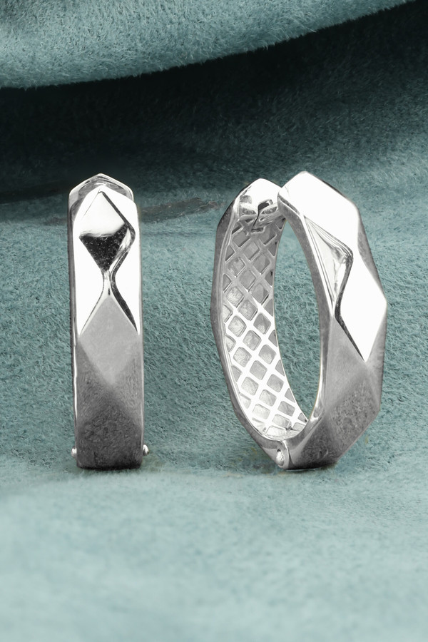 Серьги из белого золота