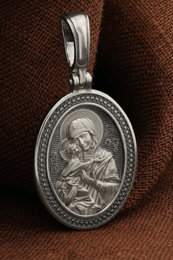 Образок из белого золота