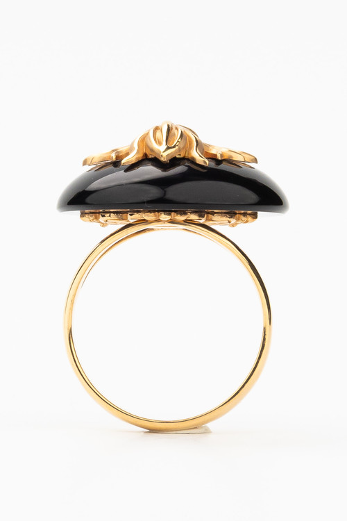 Кольцо из золота c ониксом