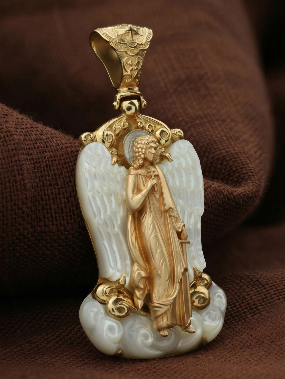 Образок из лимонного золота c перламутром